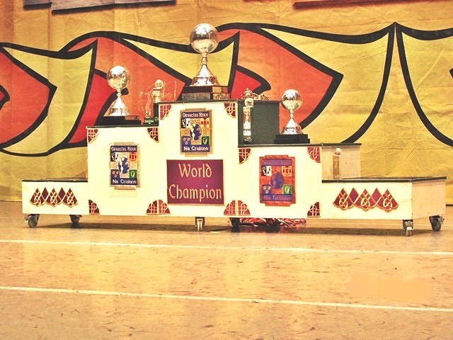 PODIUM